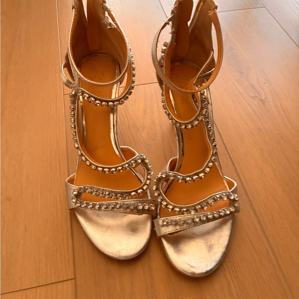 Elegant Silver Strappy Women's Sandals